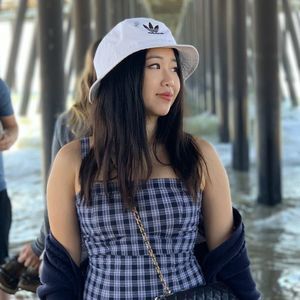 Meet your Posher, Jenny